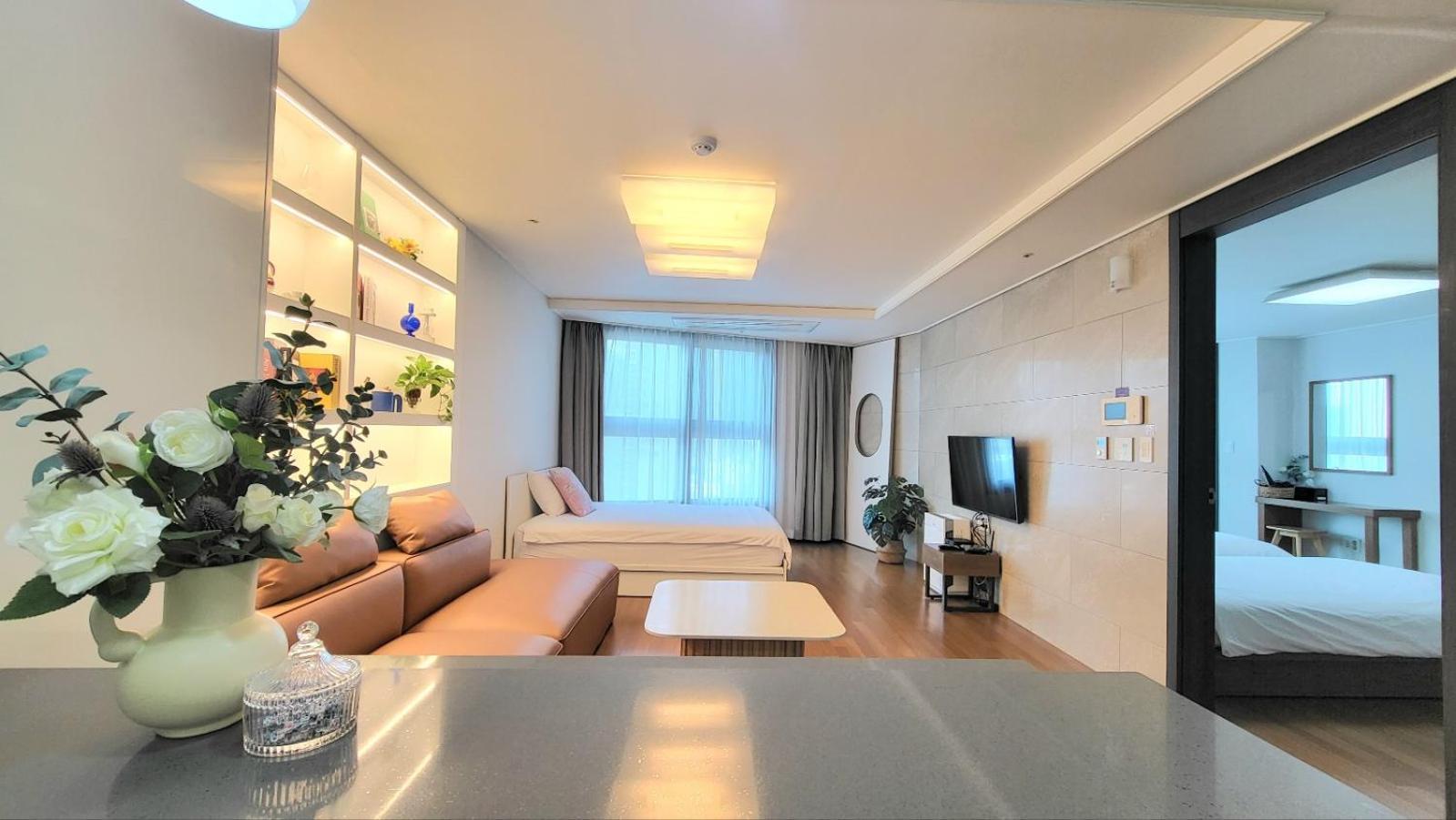 Haeundae Lavender House-Irua Hotel Busan Exterior photo