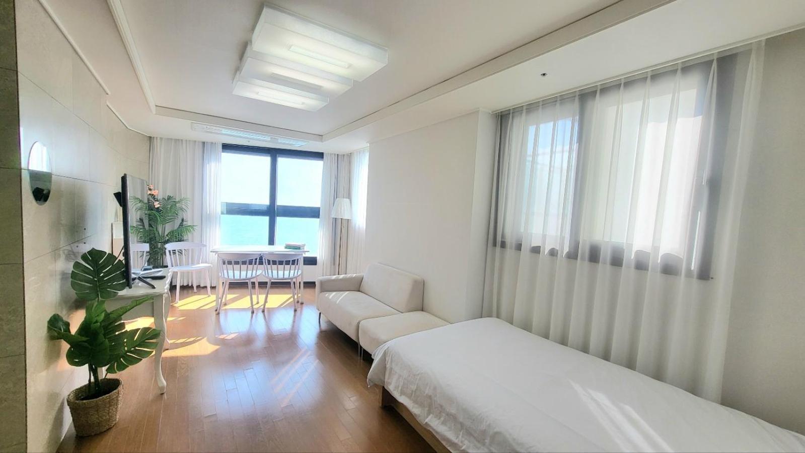 Haeundae Lavender House-Irua Hotel Busan Exterior photo